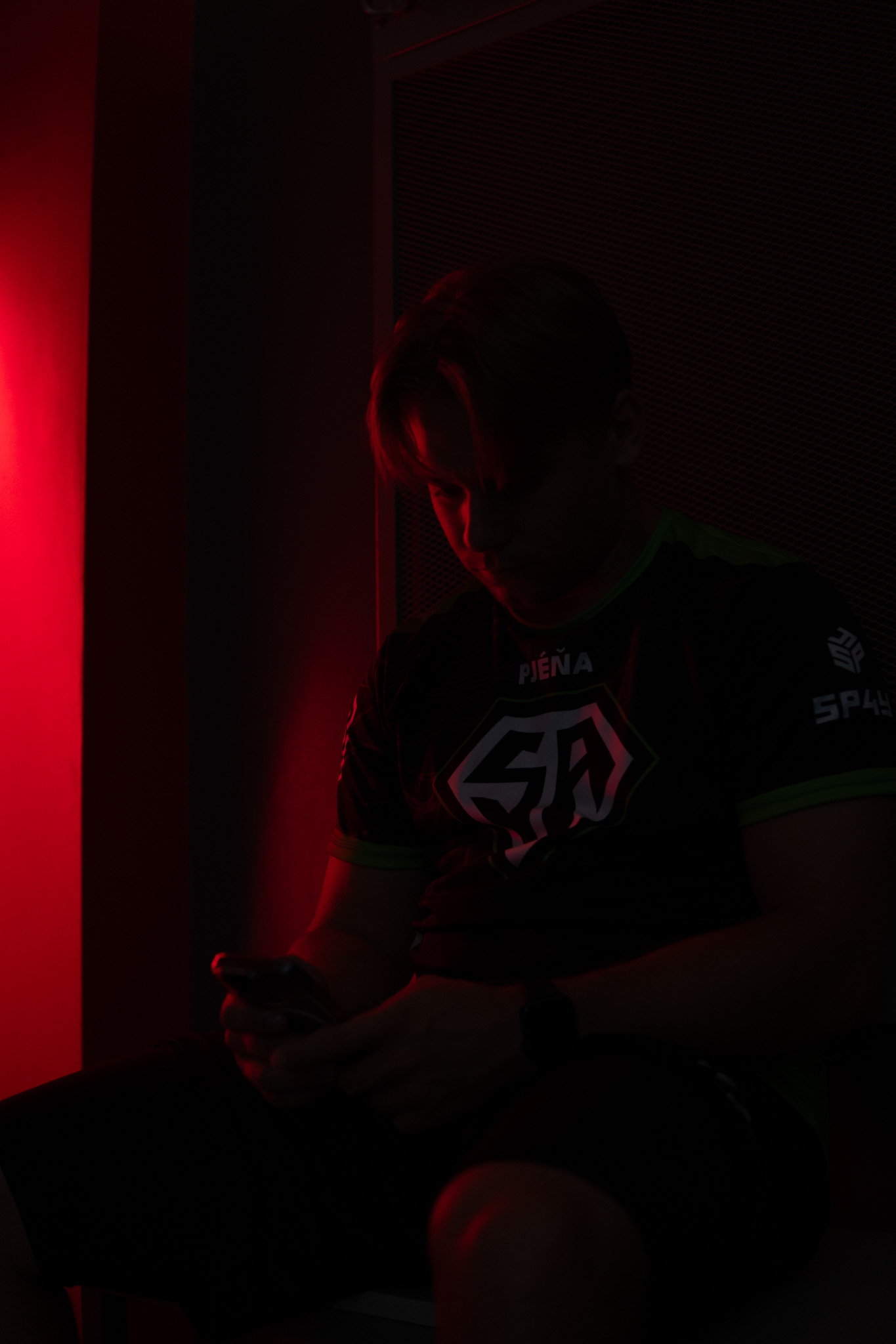 Hráč sleduje svůj vývoj v aplikaci NEXT8